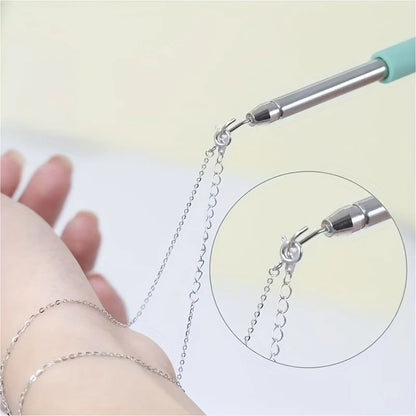 The Bracelet Buddy Tool