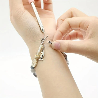 The Bracelet Buddy Tool